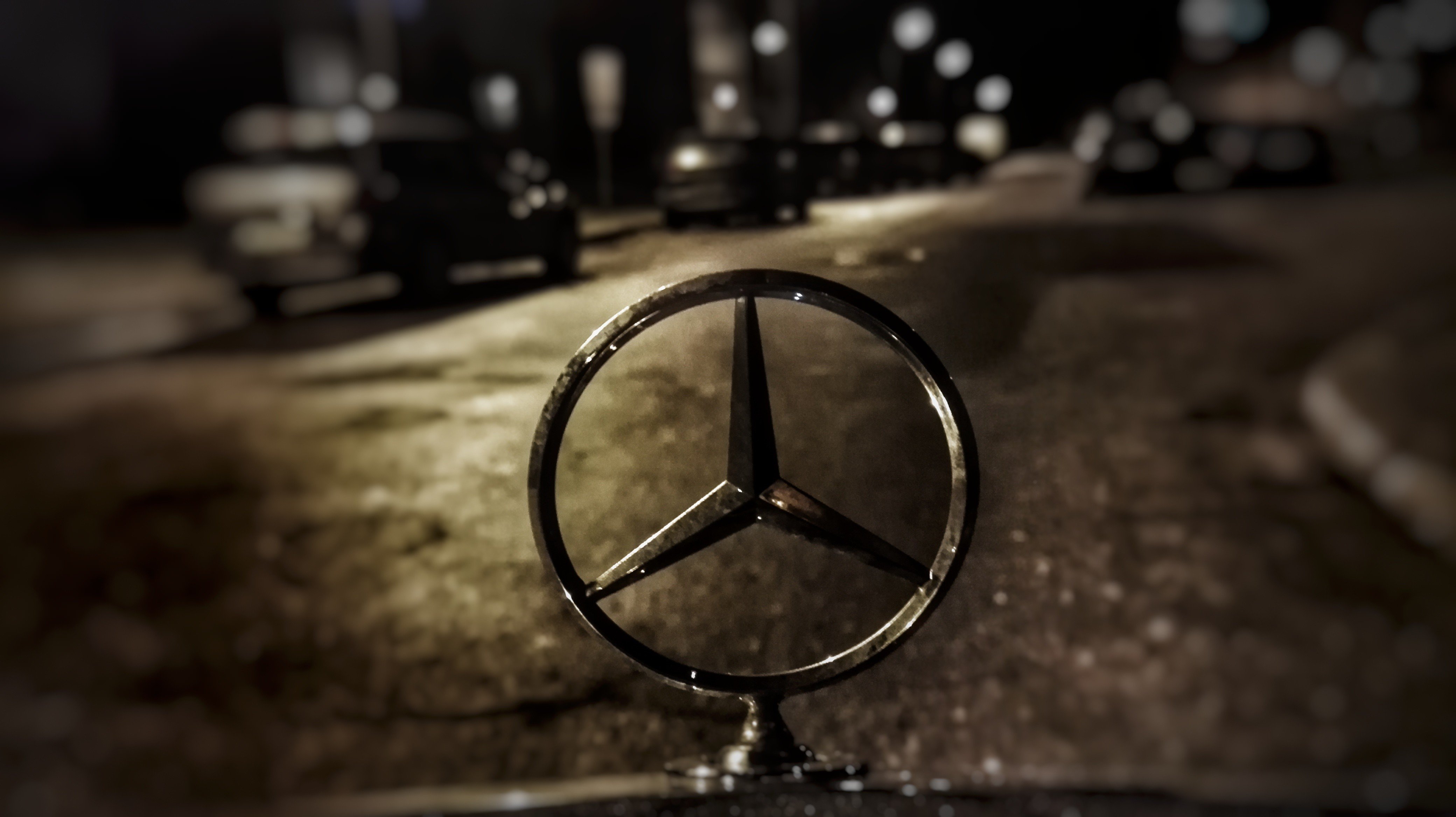 Mercedes Benz Logo HD Desktop Wallpaper 
