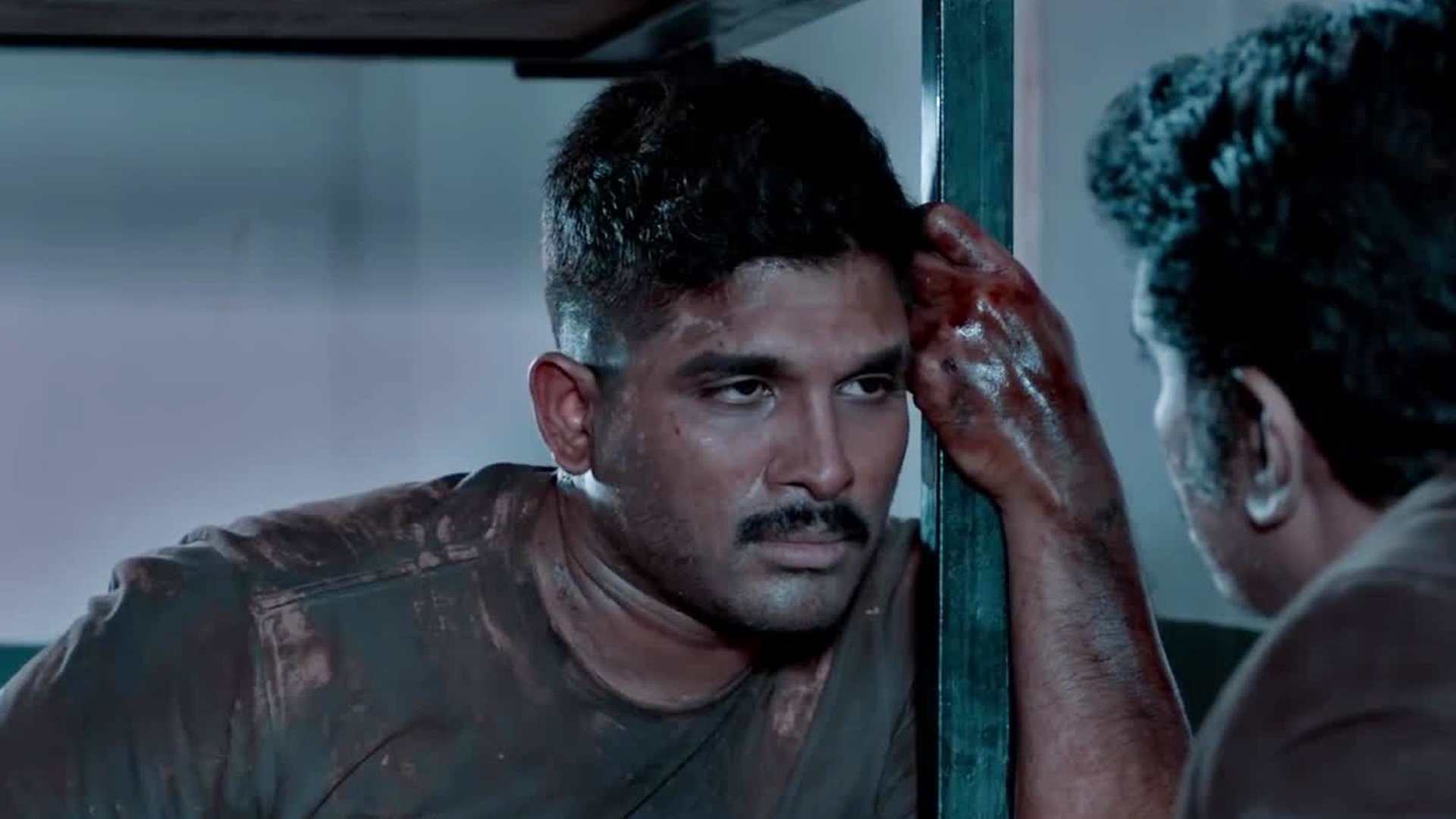 Surya The Brave Soldier 2018 Hindi Dubbed Trailer 2 Allu Arjun, Arjun  Sarja, Anu Emmanuel - YouTube