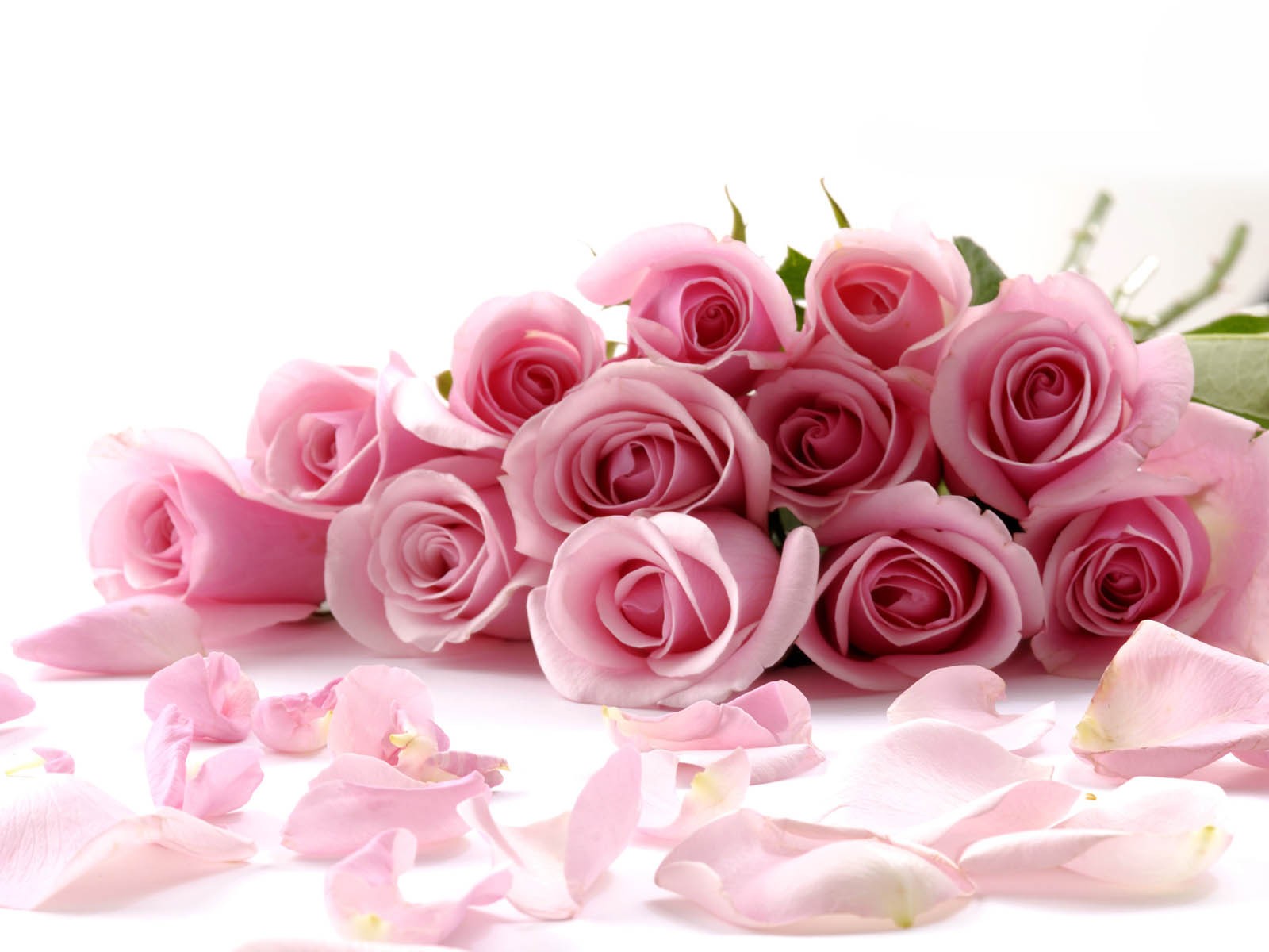 Поздравление любой тете. Цветы поздравления. Открытка с юбилеем женщине. С днем рождения цветы. С юбилеем цветы.