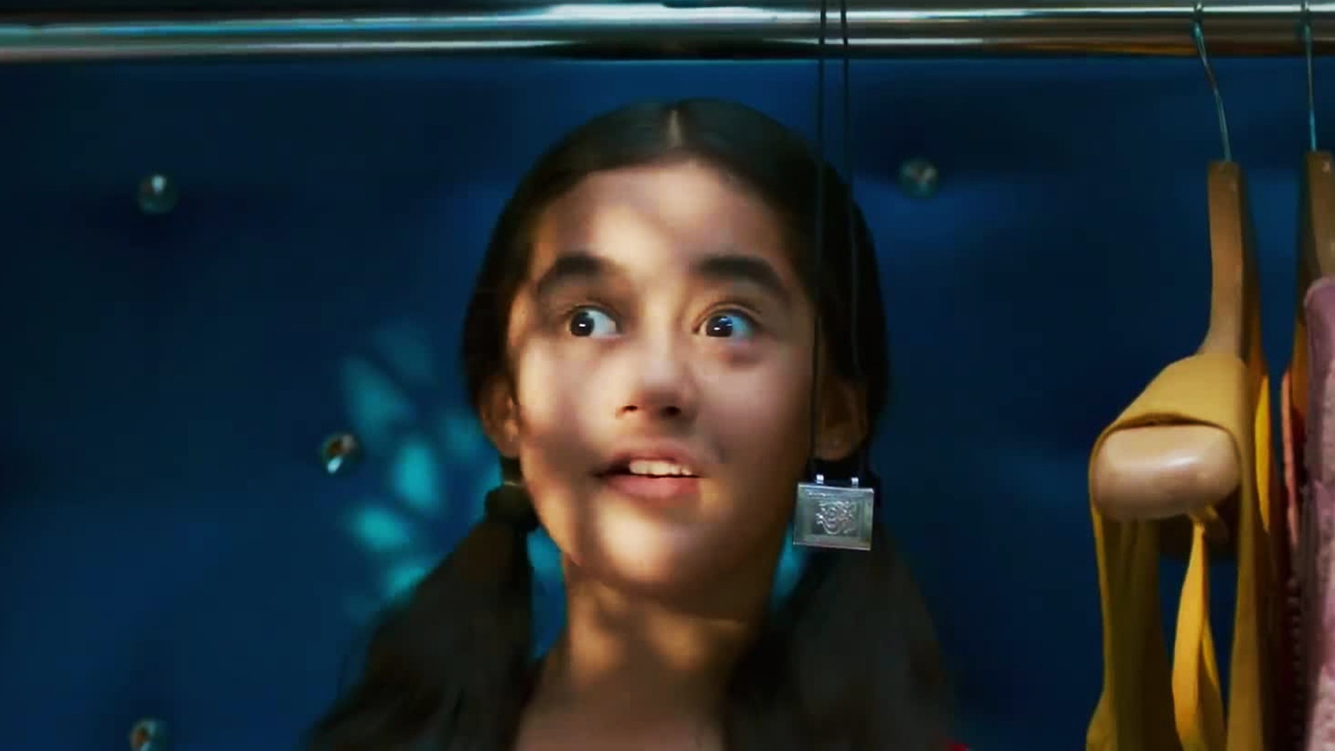 Child Girl Actress Kullfi Kumarr Bajewala HD Desktop Wallpaper 