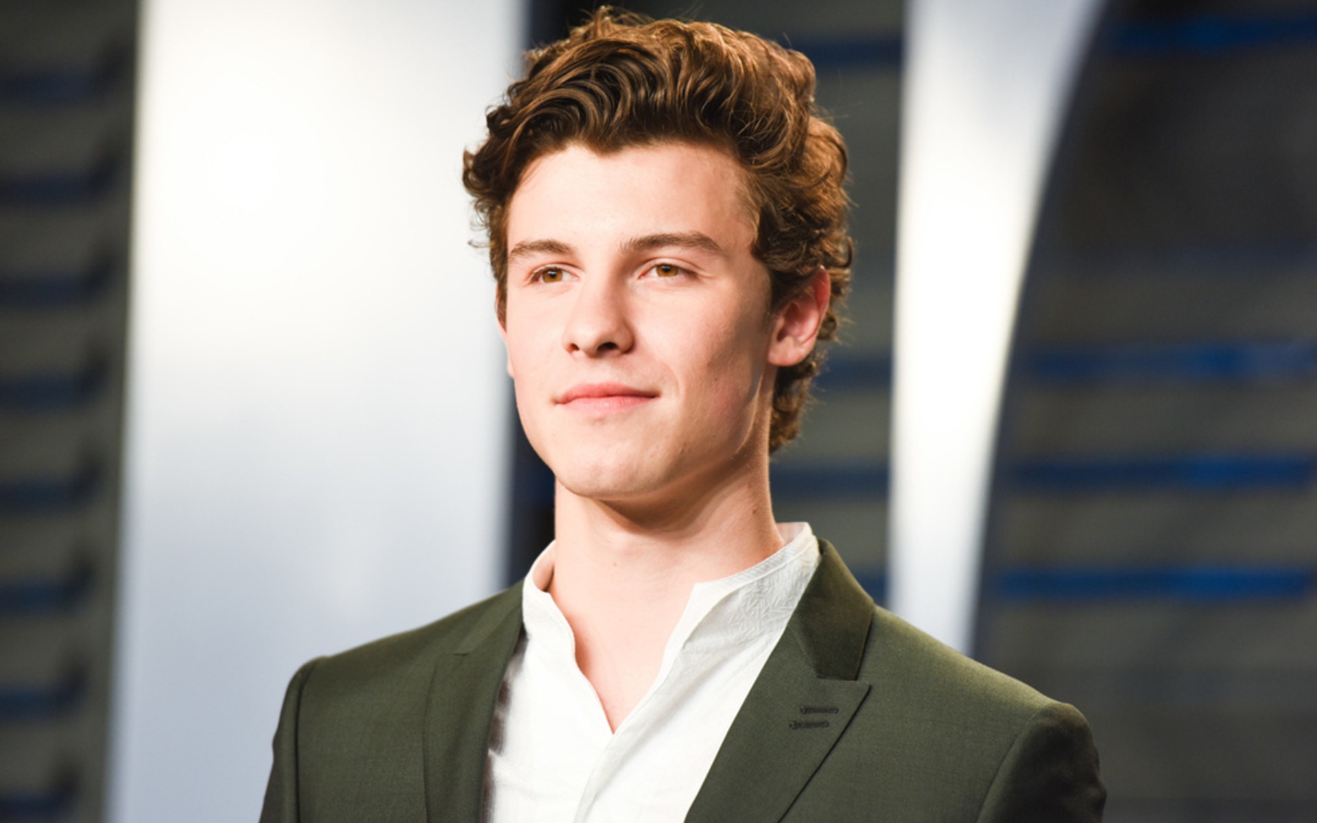 Shawn Mendes Widescreen Wallpapers 
