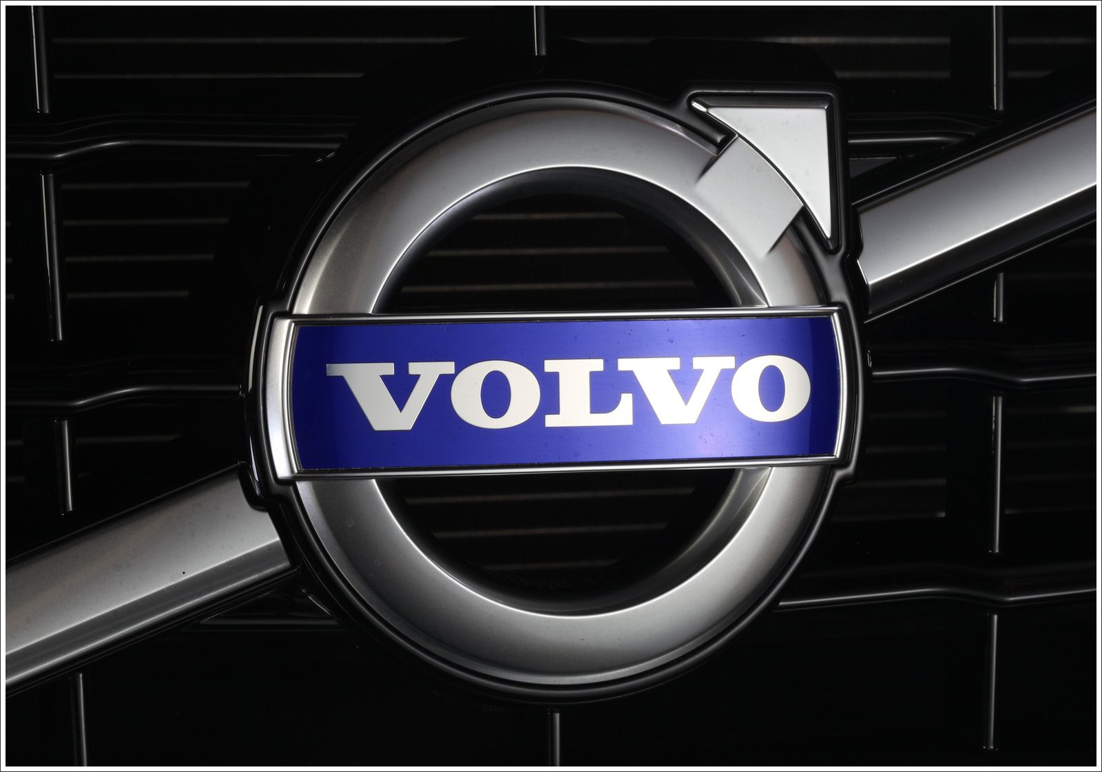 Volvo Logo Wallpaper Baltana