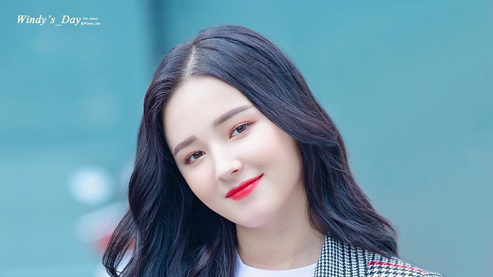 Nancy Momoland Background Wallpapers.