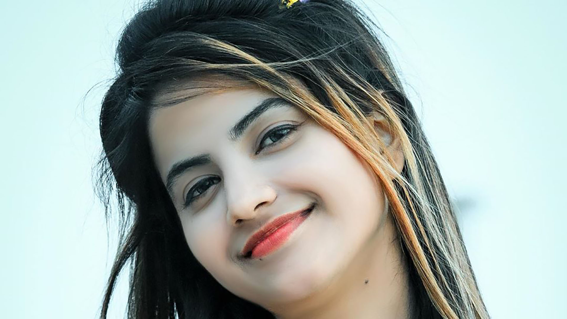 Priyanka Mongia Hot and cute beautiful girl, piyanka mongia HD wallpaper |  Pxfuel