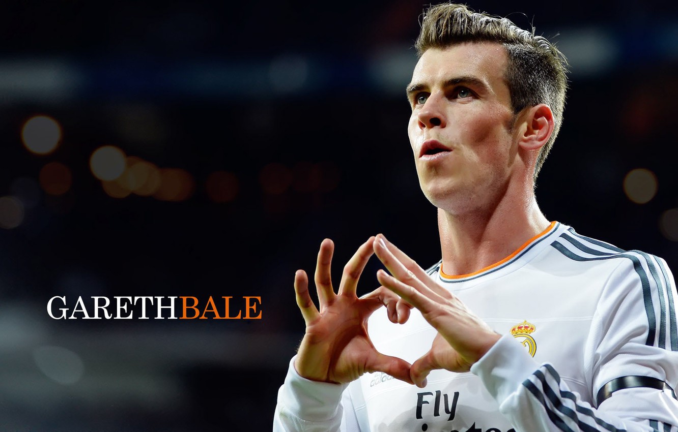 Download Gareth Bale Goal Celebration In Field Wallpaper | Wallpapers.com