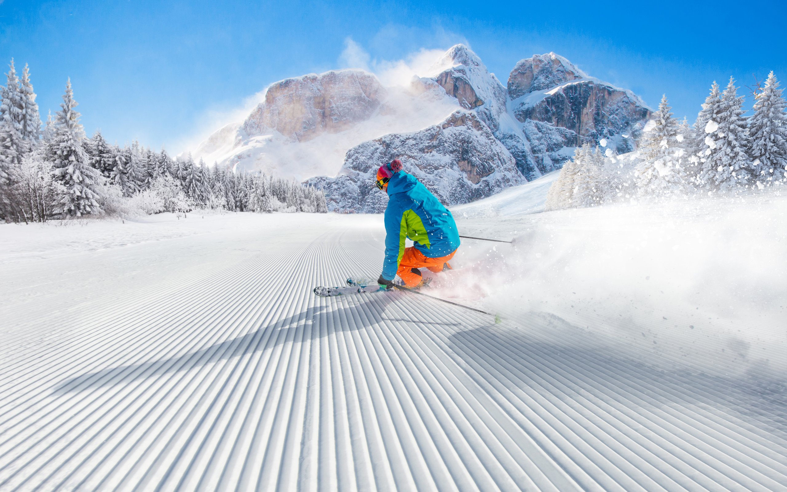 Skiing Wallpaper 2560x1600 