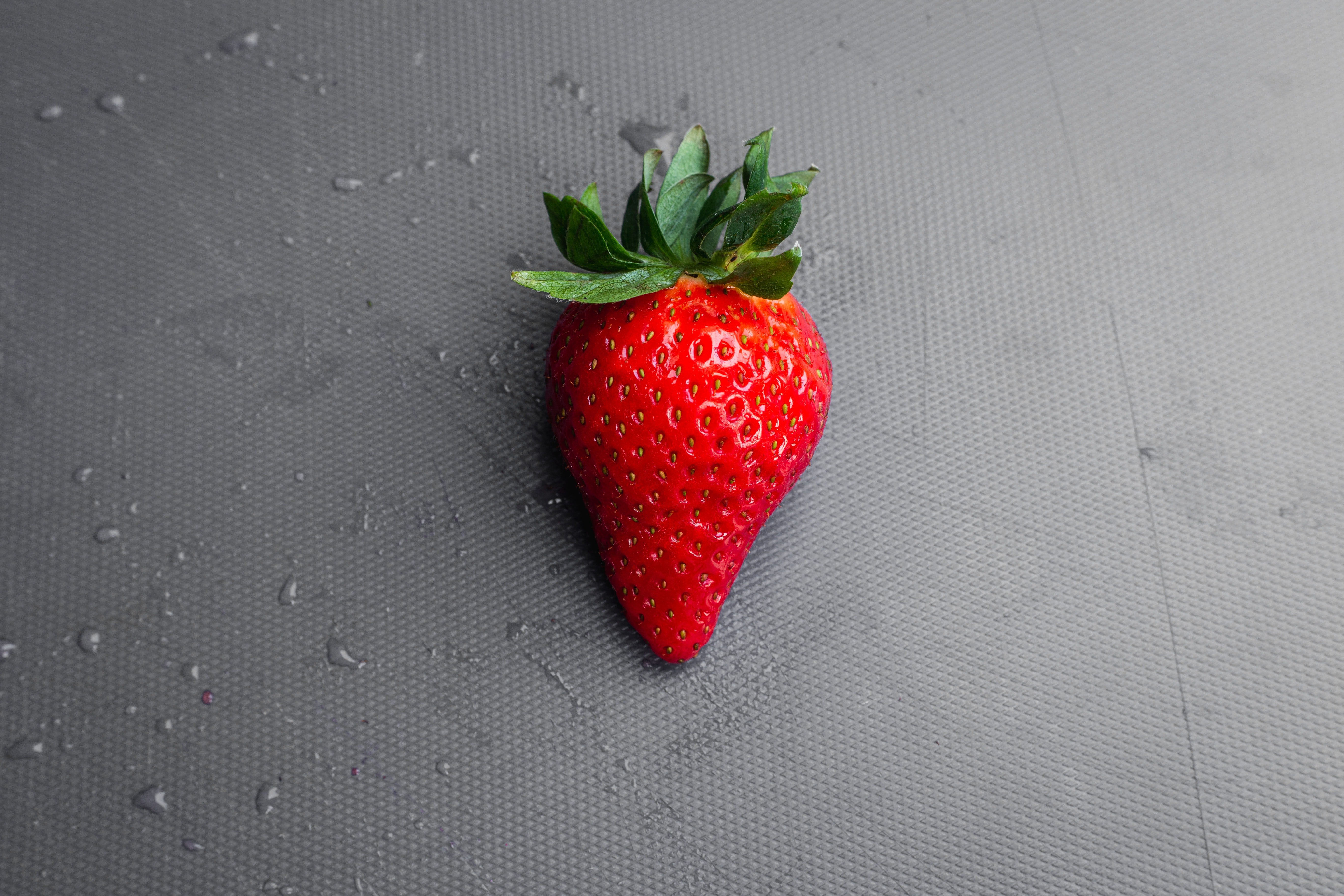 Strawberry Wallpaper 5472x3648 