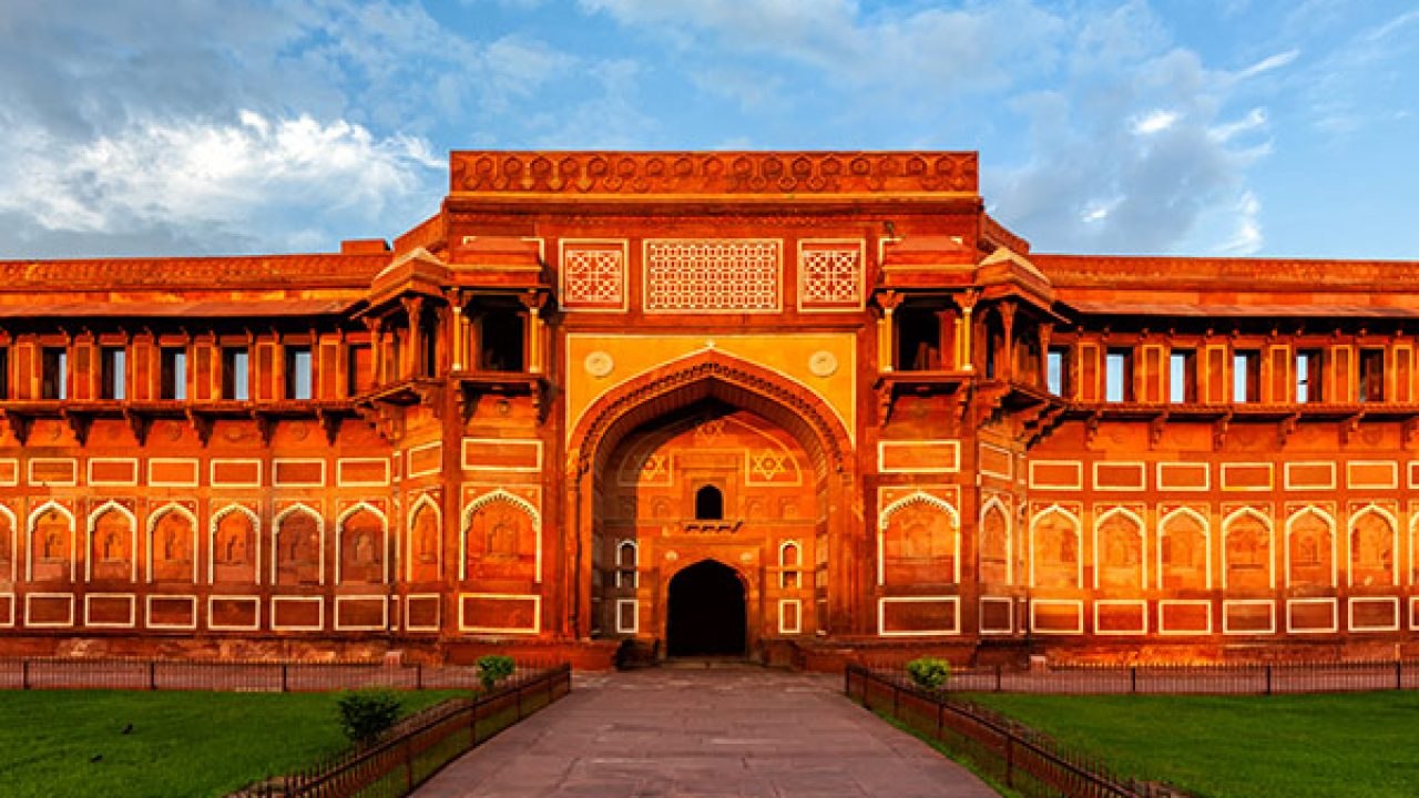 Agra Fort Ancient Background Wallpaper 