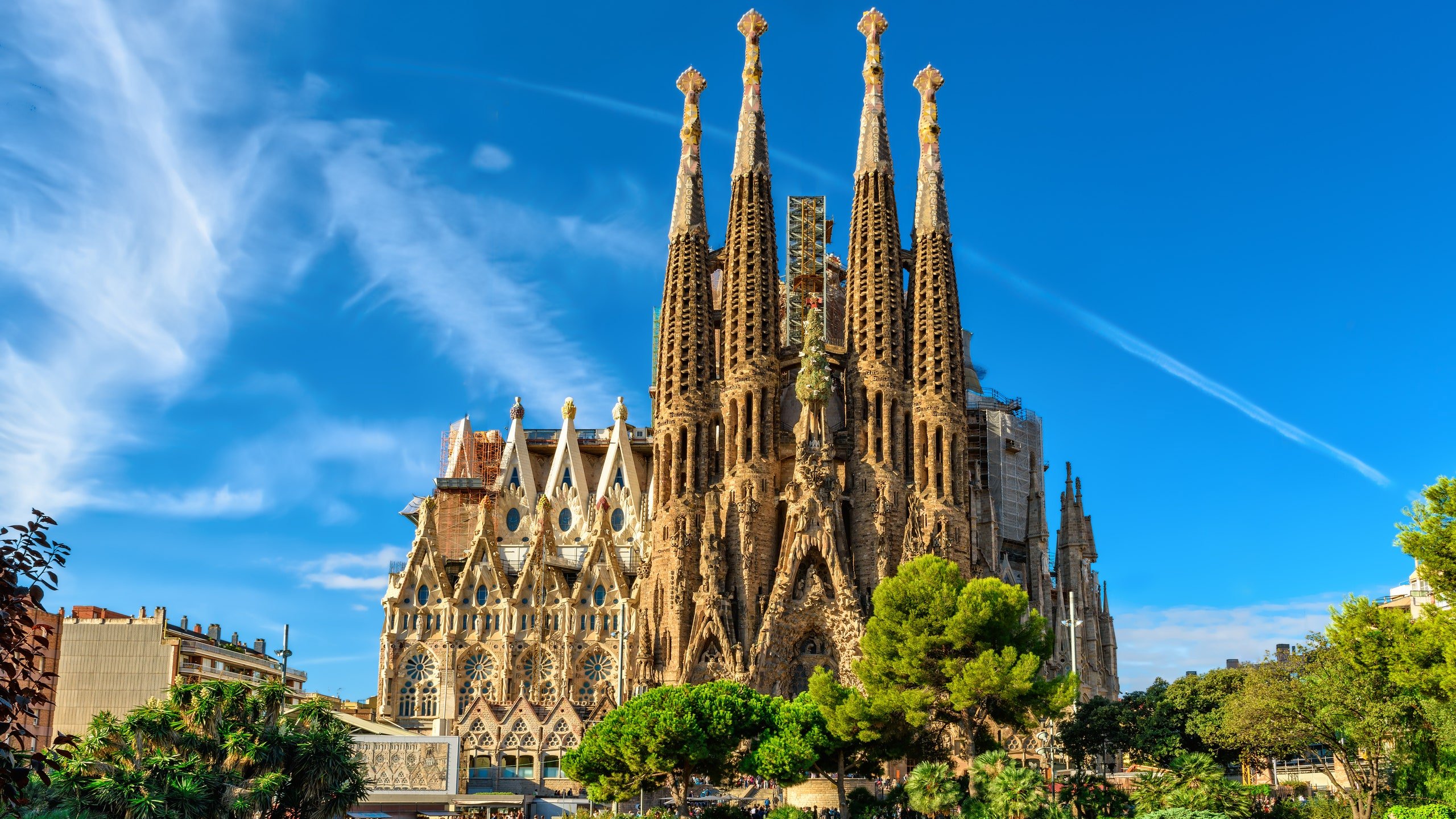 La Sagrada Familia Barcelona Wallpaper HD 
