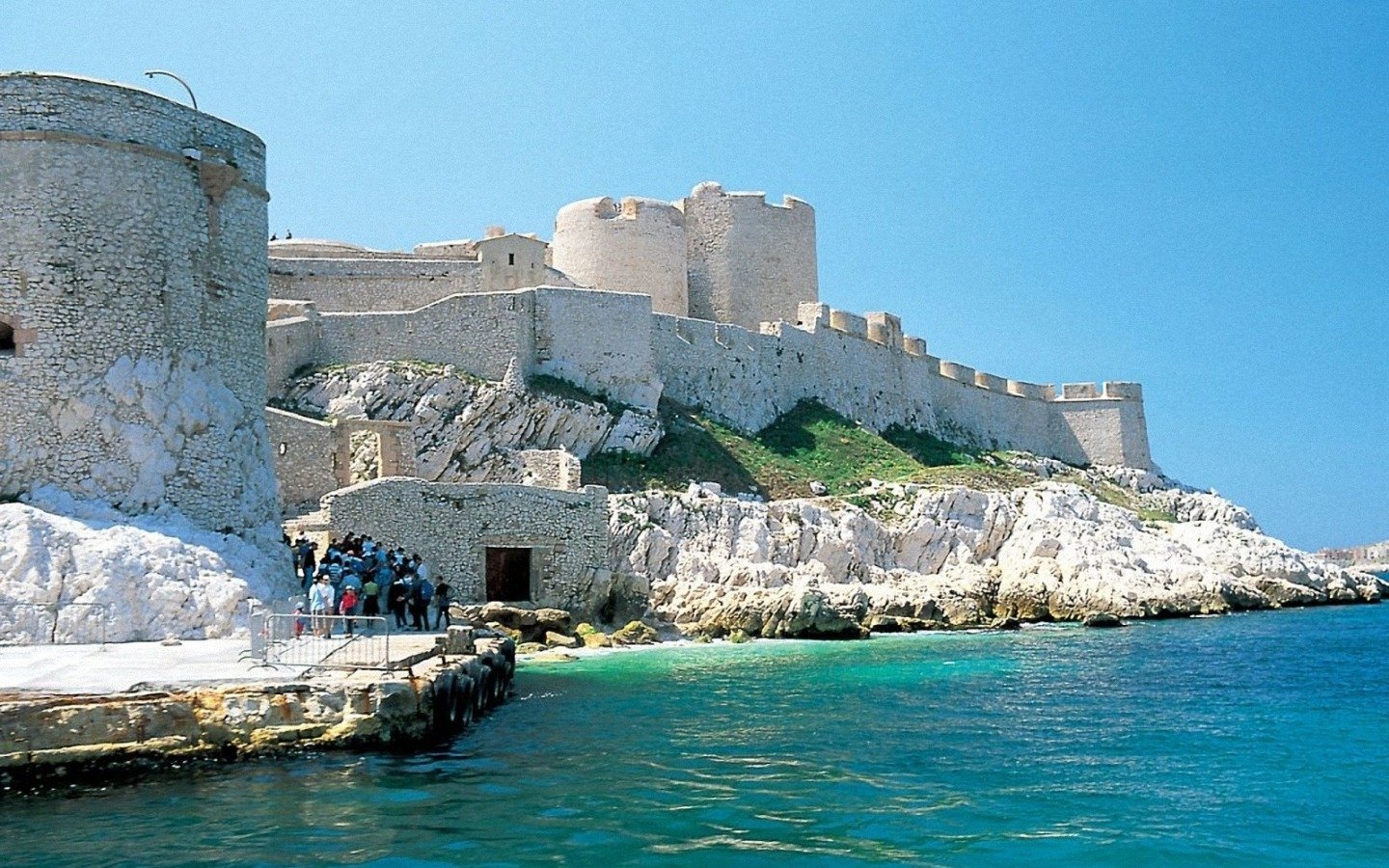 Marseille Island High Definition Wallpaper 