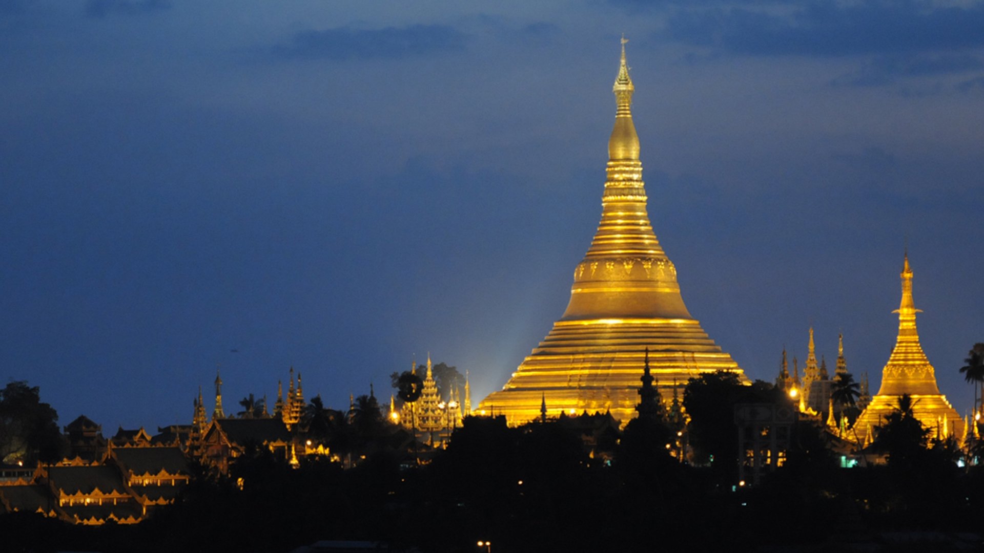 Shwedagon Pagoda Desktop Wallpaper 