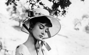 Audrey Hepburn Actress Wallpaper 100769
