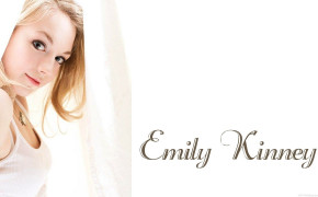 Emily Kinney Actress High Definition Wallpaper 101997