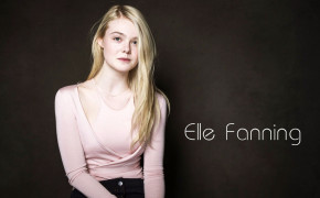 Elle Fanning Actress Desktop Wallpaper 101834