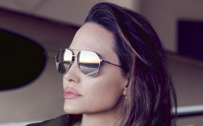 Angelina Jolie HD Wallpaper 100603