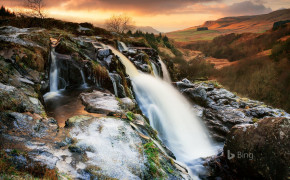 Loup of Fintry Waterfall Photography Background Wallpaper 115596