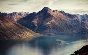 Lake Wakatipu New Zealand Background Wallpaper 115458