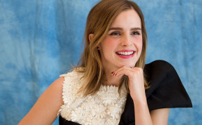 Emma Watson Cute Smile Wallpaper 14045