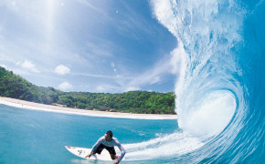 Surfing High Definition Wallpaper 17667