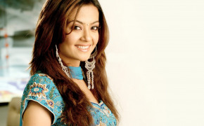 Surveen Chawla Actress HD Wallpapers 20480