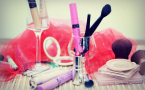 Makeup Product Background Wallpaper 21081