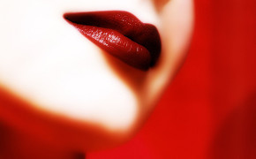 Lipstick Desktop Wallpaper 21059