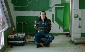 Tom Hiddleston Loki Thor Ragnarok Best Wallpaper 24634