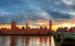 The River Thames Background Wallpaper 25982