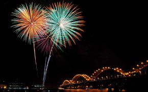 Fireworks New Year Wallpaper 27200