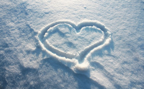 Snow Heart Wallpaper 27587