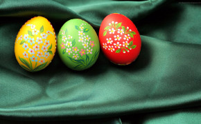 Beautiful Easter Eggs Wallpaper 02908