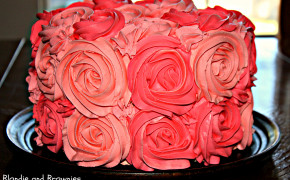 Rose Cake Desktop Wallpaper 35394