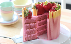 Strawberry Cake Background Wallpapers 35434