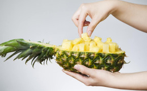 Pineapple Desktop Wallpaper 03689