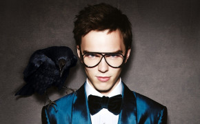 Nicholas Hoult Background HD Wallpapers 40286