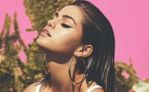 Singer Selena Gomez Background Wallpaper 44157