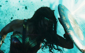 Gal Gadot Wonder Woman Action Film Wallpaper 05270