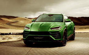 Green Lamborghini Urus SUV Wallpaper 50323