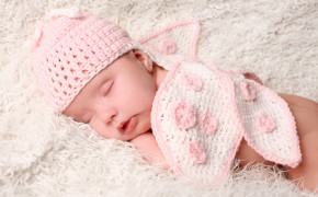 Newborn Baby Desktop Wallpaper 55627