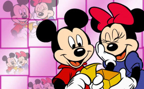Mickey And Minnie Mouse Love 08001