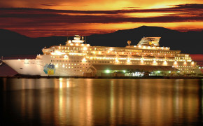 Cruise Ship At Night Desktop Wallpaper 08329