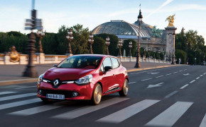 Red Renault CLIO Background Wallpaper 87580