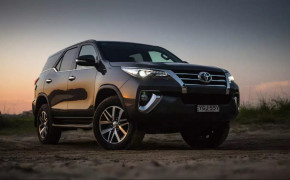 Toyota Fortuner HD Wallpapers 87956