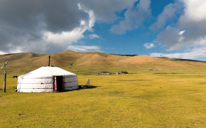 Mongolia Grassland Desktop Wallpaper 88410