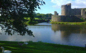 Caerphilly Castle Tourism Background Wallpaper 98933