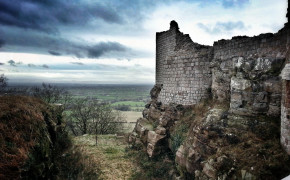 Beeston Castle High Definition Wallpaper 97671