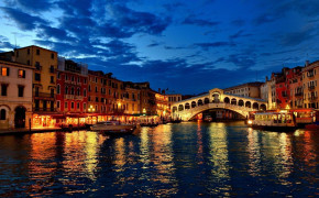 Venice Bridge Background Wallpaper 94491