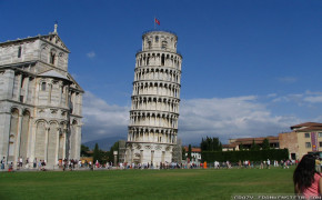 Pisa Tourism Background Wallpaper 92757