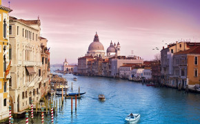 Grand Canal Background Wallpaper 95775