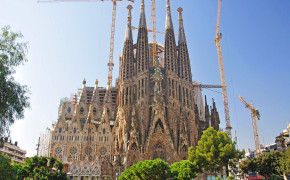 La Sagrada Familia Barcelona HD Wallpaper 96090